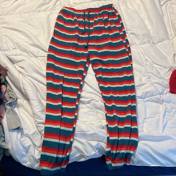 Christmas pajama set - Picture 3 of 3